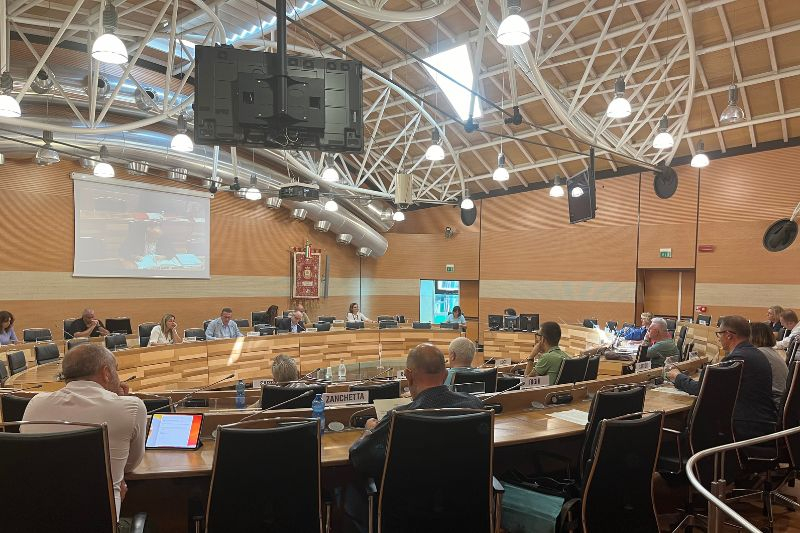 98c1b1e2dad2d6271bae353549582af7