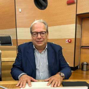 d9ea853b1f81f1e599553bf1603f446c